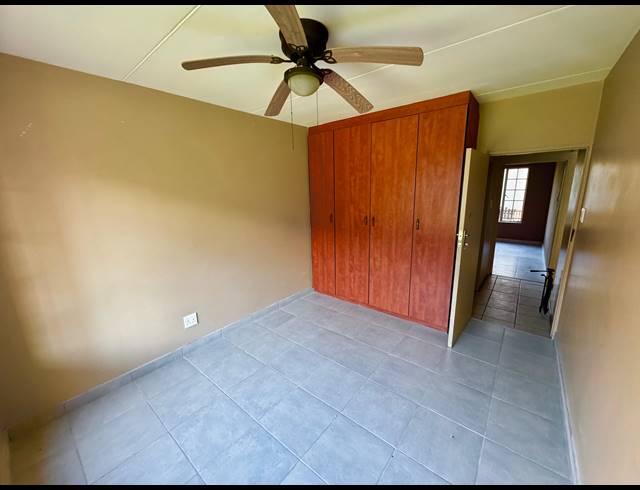2 BEDROOM APARTMENT FOR SALE IN REYNO RIDGE